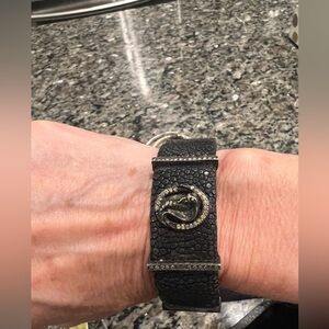 Black pebbles leather cuff with Champagne diamonds.